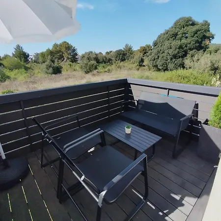 Apartment Lana Sea And Nature Bibinje